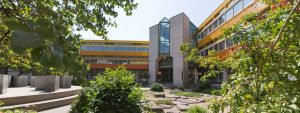 Faculté des lettres et sciences humaines. Espace Tilo-Frey 1.