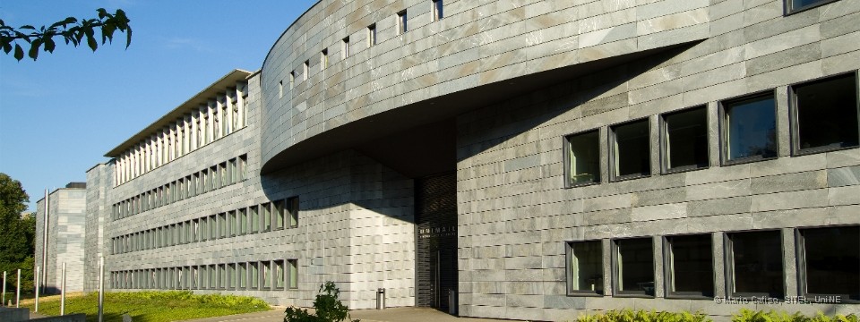 Faculté des sciences. Emile-Argand 11.
